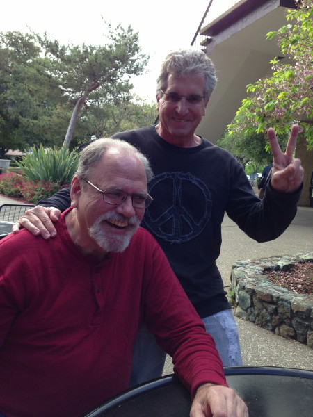 The idiot and Chuck Karish revive the movement for nuclear disarmament.