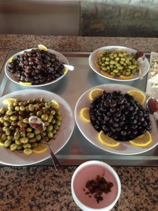 A dozen olives a day keep....