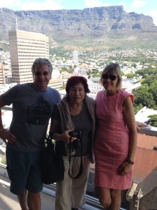 The Idiot and Liz Chapin pose with Marion Kaplan at the Taj Hotel.