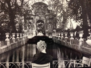 The Medici Fountain in Luxembourg Gardens includes the sculpture of "Polyphemus Surprising Acis and Galatea" .
