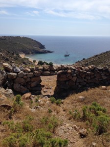 The Idiot made a pilgrimage to a pre-privatization Patmos beach.