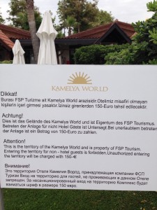 It's nice to be informed about the fine (150 euros) before I trespass.