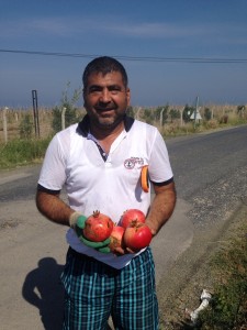 As president of the Turkish Pomegranate Promotion Association, he likes being given pomegranates by Turkish farmers. 