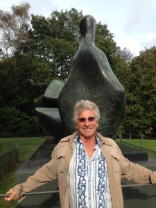 Visiting a sculpture by Henry Moore while leisurely walking on London's Hampstead Heath.
