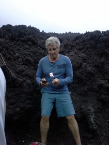 The Idiot prepares to toast marshmallows with heat emanating from the Pacaya volcano.