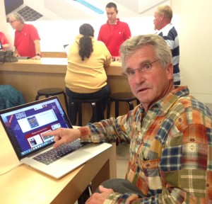 The Idiot intended to visit the Apple Store for ten minutes but his blog demo lasted over an hour.