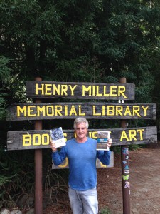 The Idiot made his annual visit to the bucolic Henry Miller Library ("where nothing ever happens," says a sign at the entrance) when he drove through Big Sur along the Pacific Ocean from San Francisco to Los Angeles. (Photo: Liz Chapin)