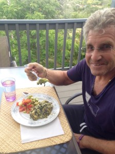 The Idiot lunches on a homemade spinach casserole (courtesy of Dr. Elizabeth Stratte) and an organic avocado/tomato salad (courtesy of Liz Chapin) as he practices doing nothing following surgery at the Stanford Medical Center. (Photo: Liz Chapin)