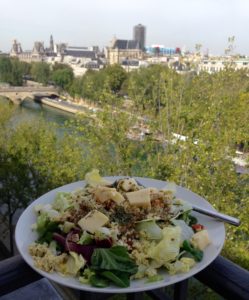 After dining at La Tour d'Argent, Chez René, the Alcazar and Chez Camille during the weekend, The Idiot prepares a simple salad with taboulé, Reblochon cheese, sunflower seeds and multiple greens/salads sprinkled with a mustard/oil/balsamic/herb dressing.