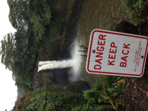 The Idiot obeyed the "Danger Keep Back" sign at Rainbow Falls before kicking off ten days of hiking on Hawaii's Big Island..